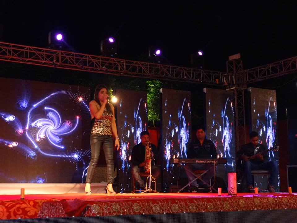 best live band with girl Famagusta Cyprus