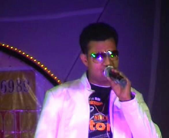 professional male singer Famagusta Cyprus